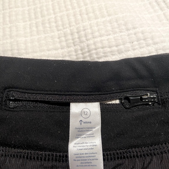 Black Ivivva Shorts - Picture 5 of 5